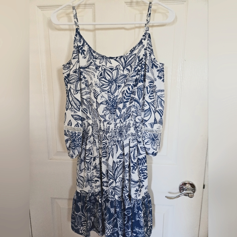 Eliza J white/blue short dress size 2P